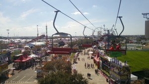 Rodeo on Saturday: Flying over Rodeo in a lift. Nice view!